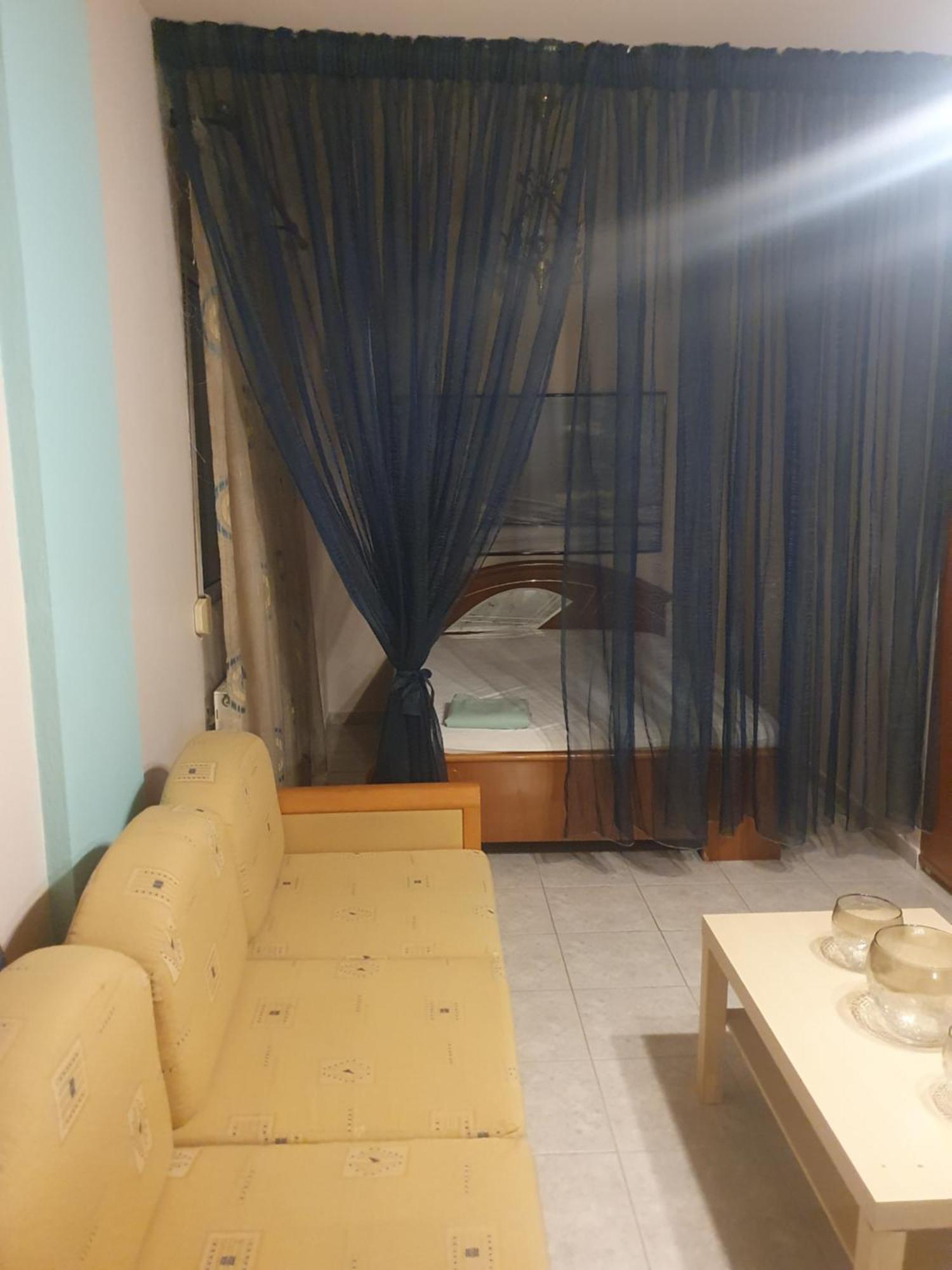 Elle Apartment By Alp Hospitality Services Nea Kallikrateia エクステリア 写真